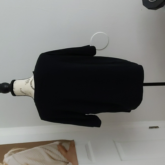 Oversized Tee - Picture 2 of 3